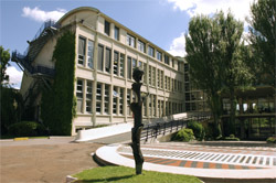 Photo of the LSV building
