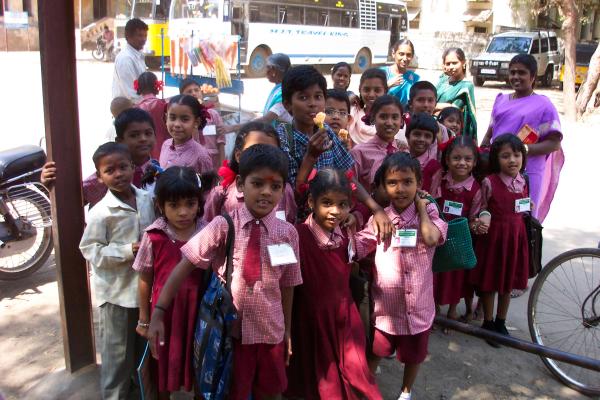 Des écoliers à Madurai, Inde du Sud (janvier 2003)